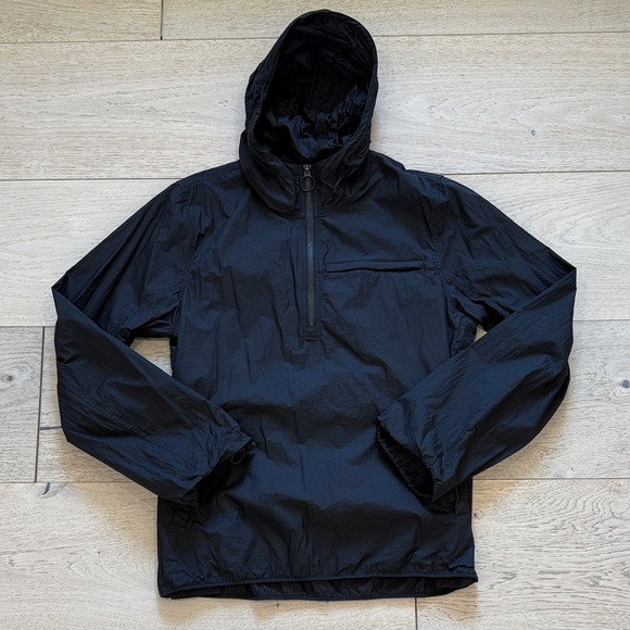lululemon athletica Jackets & Blazers - Lululemon Packable Water-Repellent Step Out Anorak in Black Size Medium